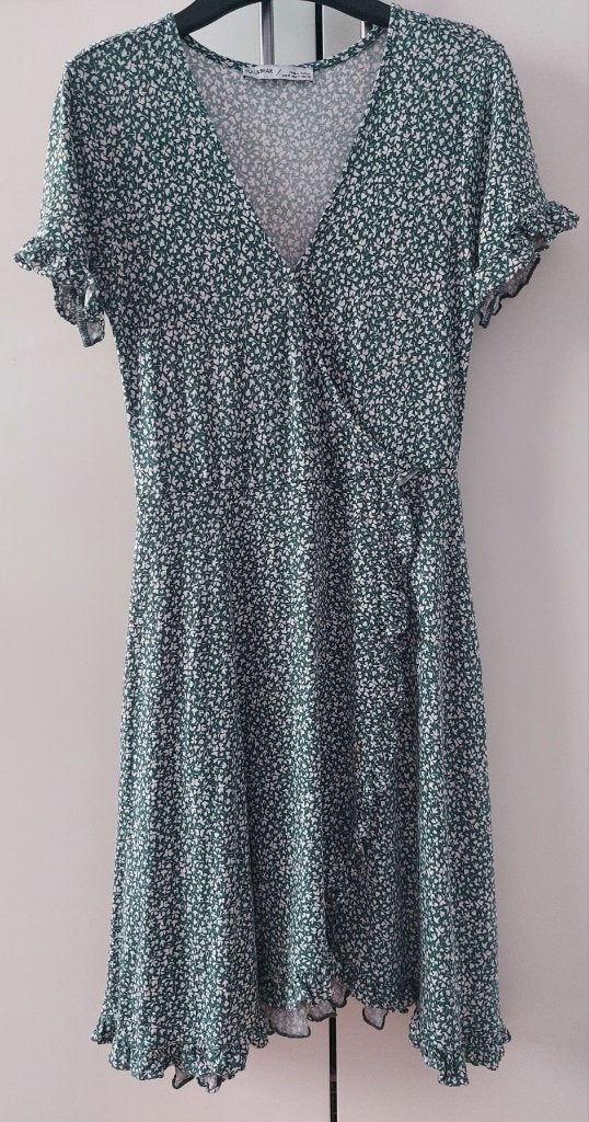 Jurk Pull & Bear mt M, Kleding | Dames, Maat 38/40 (M), Ophalen of Verzenden, Zo goed als nieuw, Knielengte