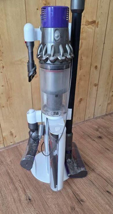 Dyson Cyclone V10 Total Clean Defect?, Witgoed en Apparatuur, Stofzuigers, Gebruikt, Ophalen of Verzenden, Dyson, Reservoir