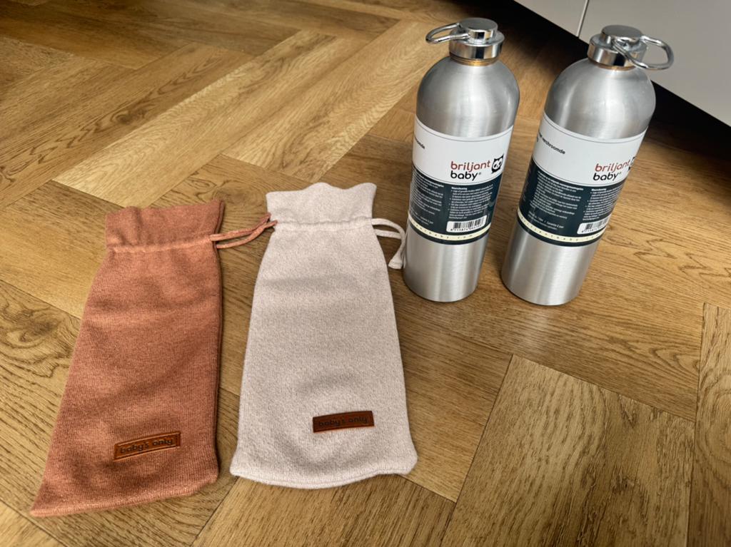 2 babykruiken + hoesjes Briljant koperen dop niet gebruikt, Kinderen en Baby's, Badjes en Verzorging, Ophalen, Zo goed als nieuw