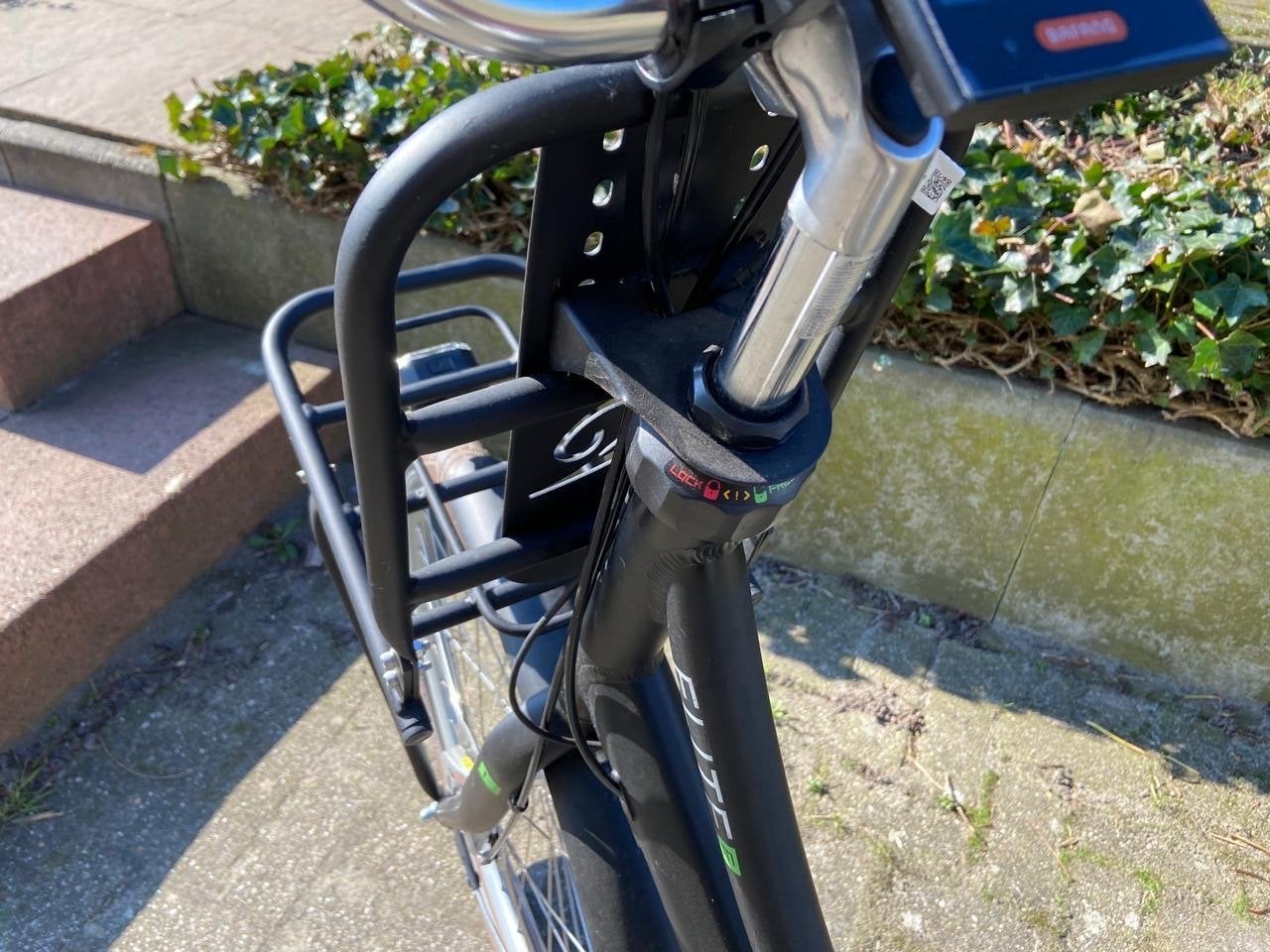 Vogue elektrische fiets - Comfortabel en stijlvol, Gebruikt, 51 tot 55 cm, 30 tot 50 km per accu, Ophalen