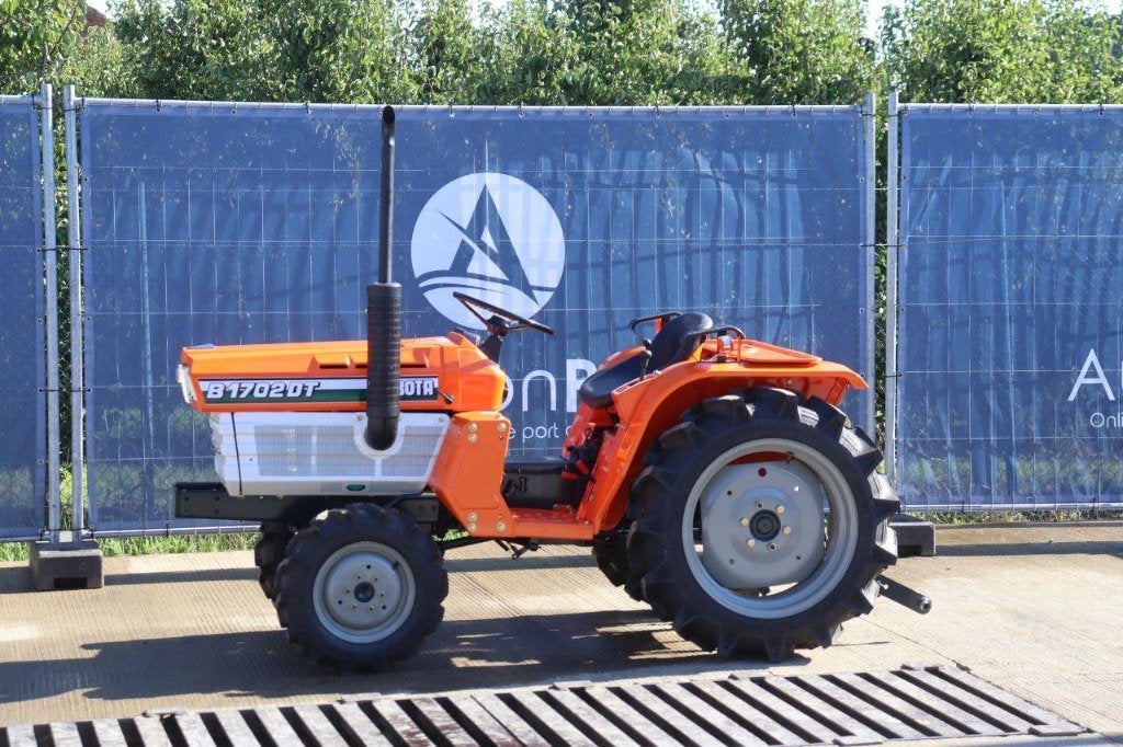 Foto 8 van Veiling: Tractoren en Minitractoren