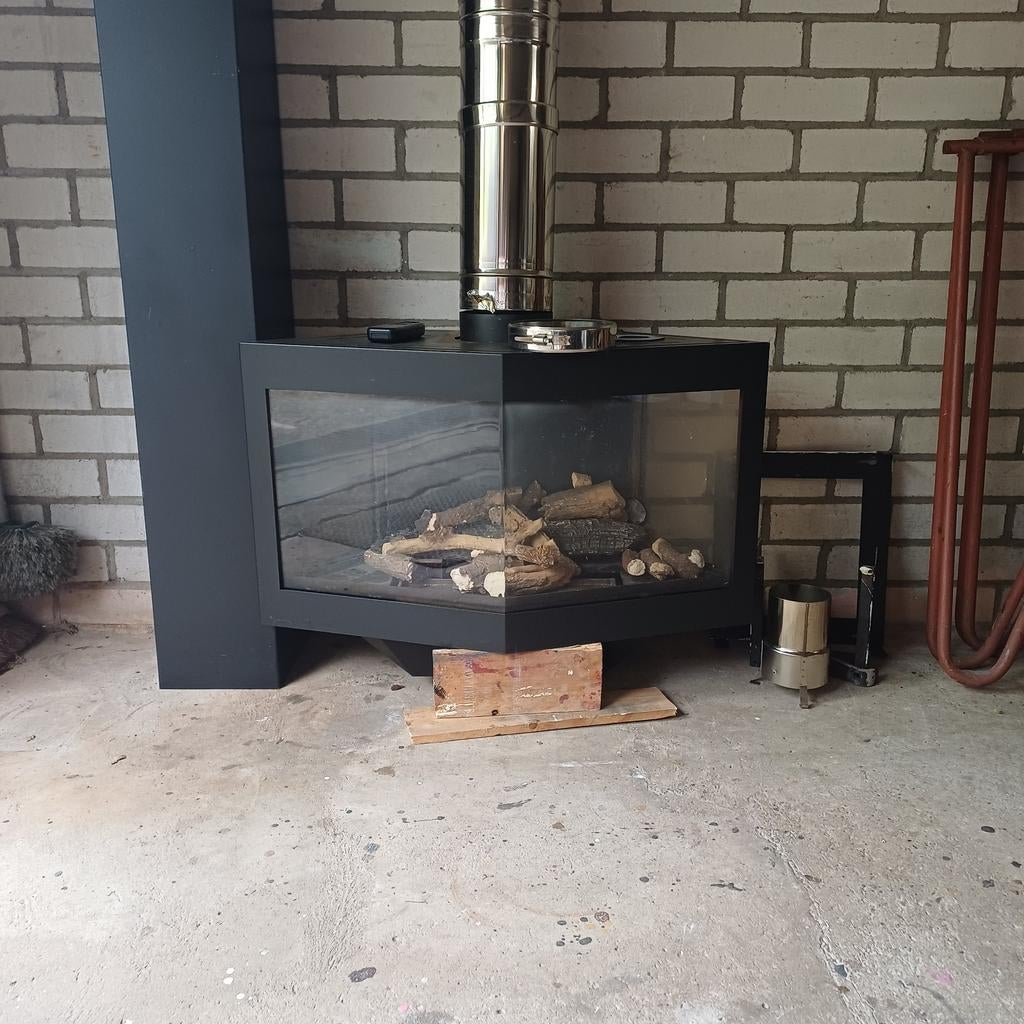Wand gaskachel, Huis en Inrichting, Haarden, Ophalen, Gebruikt, Hangende haard, Gashaard