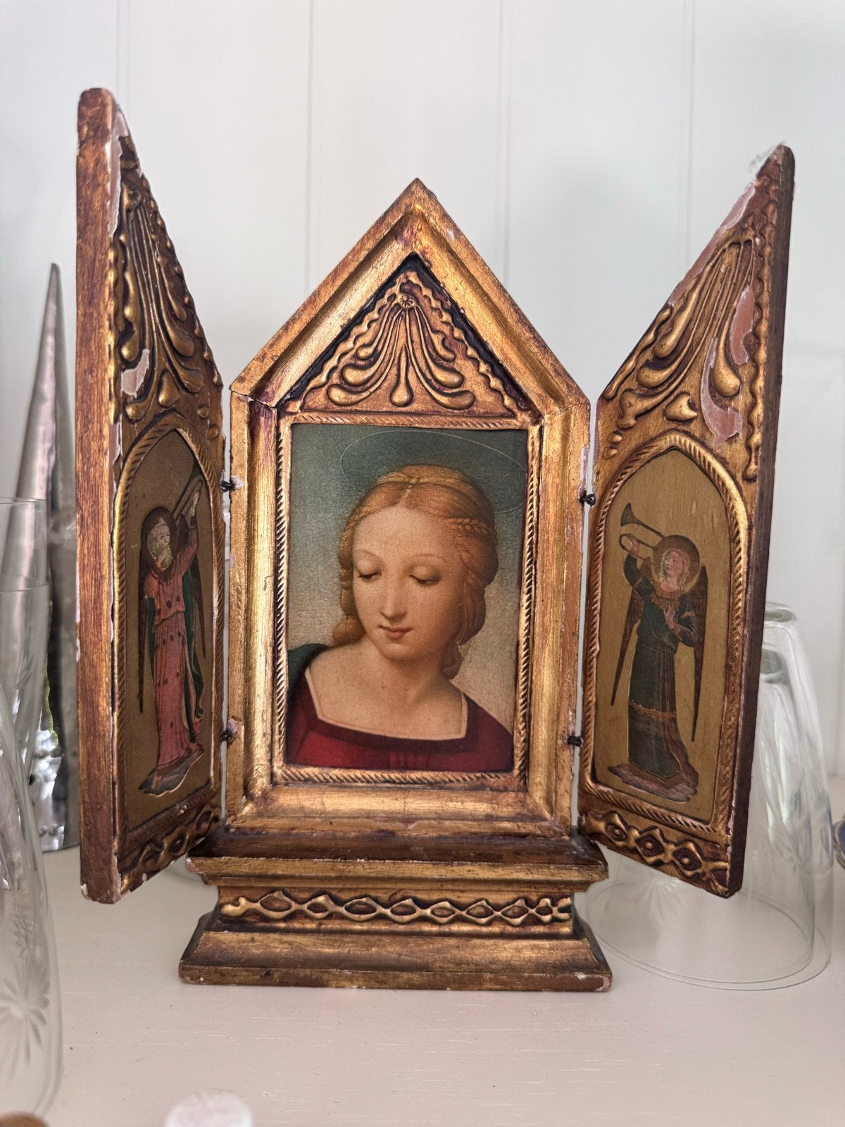Antiek drieluik met religieuze afbeeldingen, Antiek en Kunst, Ophalen of Verzenden