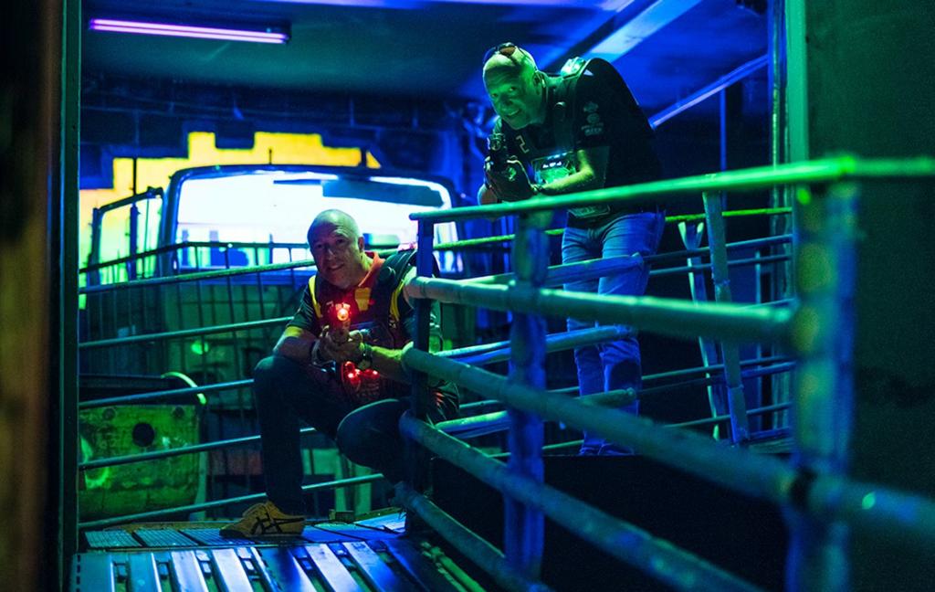 Lasergame bij Coronel voor 4 personen, Drie personen of meer, Overige typen