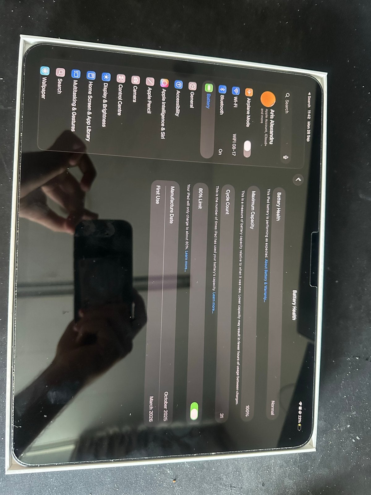Foto 3 van Apple iPad Pro 13-inch (M5) Wi-Fi 256GB Zwart Negotiable