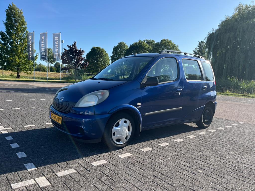Toyota Yaris Verso 1.3 16V Vvti Linea SOL 2001 Blauw, Voorwielaandrijving, 1299 cc, 40 €/maand, 4 cilinders