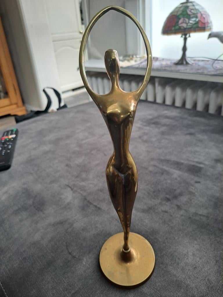 Bronzen beeld van danseres, abstracte figuur, Antiek en Kunst, Kunst | Beelden en Houtsnijwerken, Gepatineerd, Ophalen of Verzenden