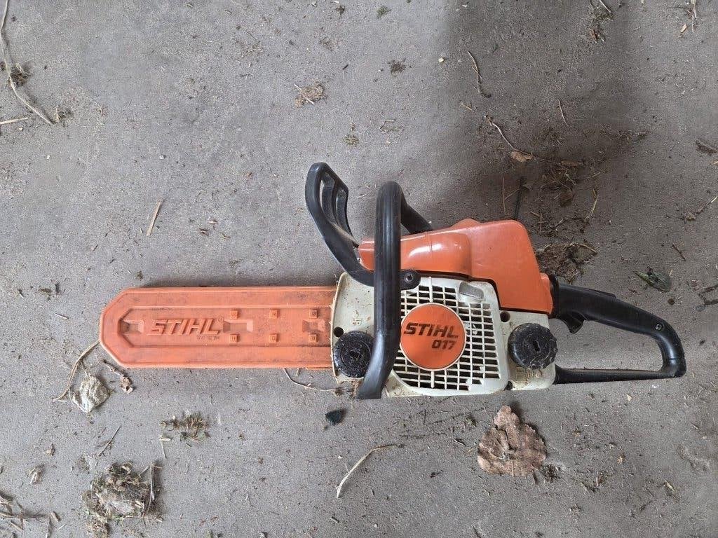 Stihl - Kettingzagen & Bosmaaier, Doe-het-zelf en Verbouw, Gereedschap | Zaagmachines, Ophalen, Stihl, Gebruikt, 70 mm of meer