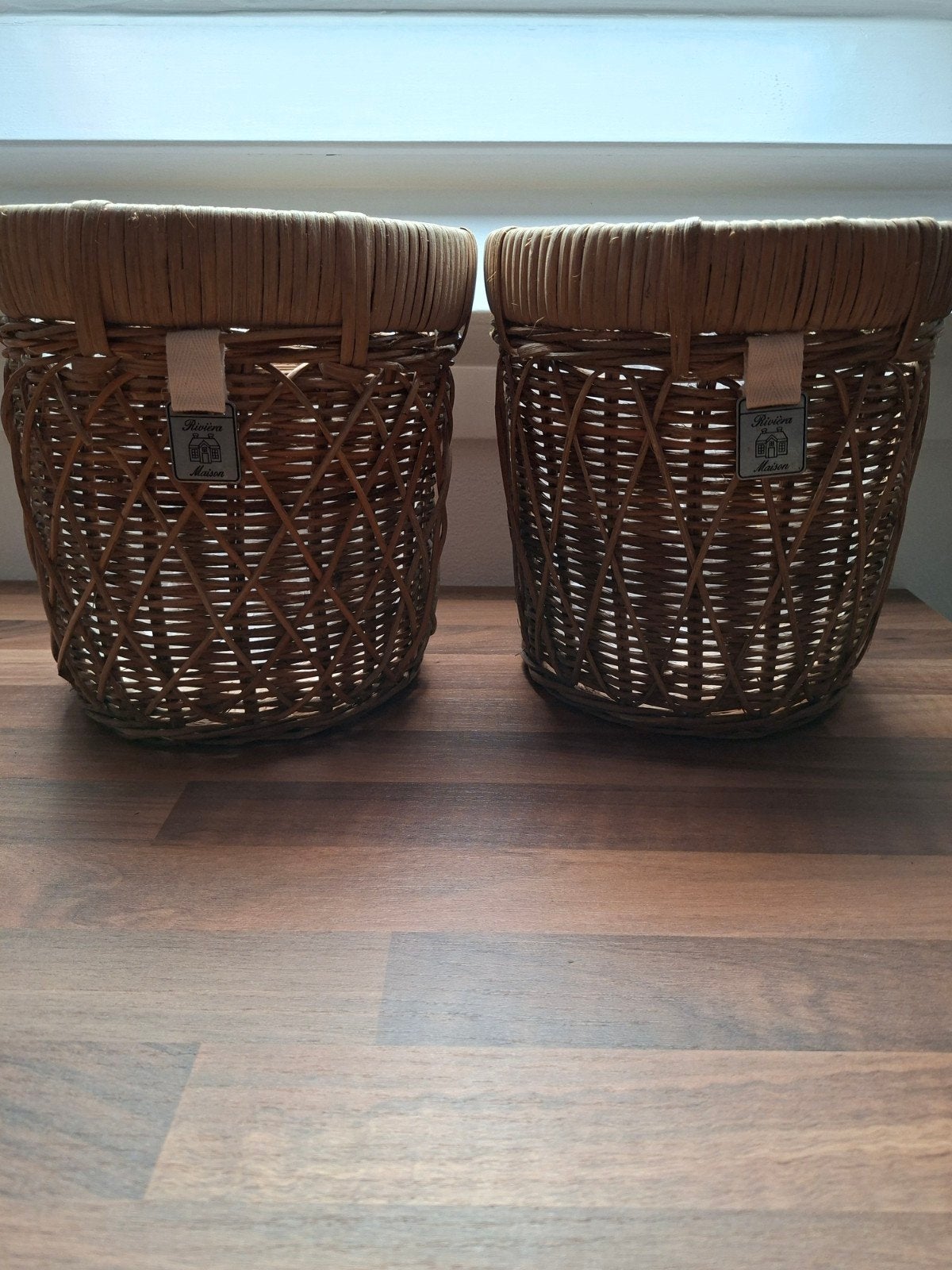Riviera maison rattan bloempotten 2 stuks, Ophalen, Zo goed als nieuw, Rond, Riet