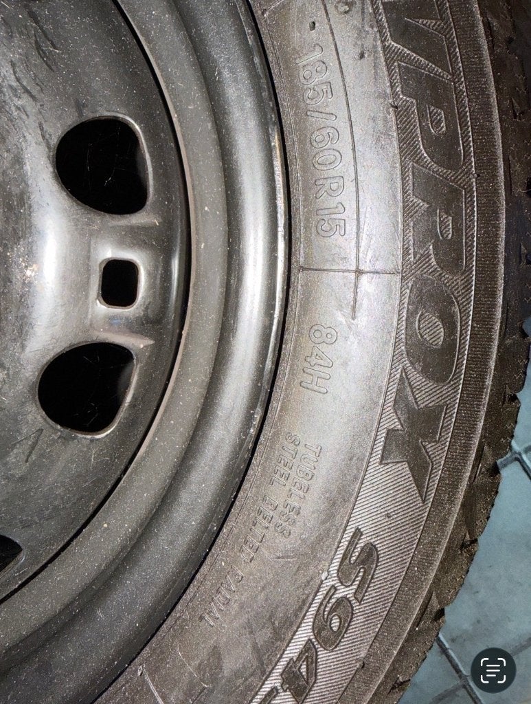 Toyo Snowprox S943 185/60 R15, Ophalen, 15 inch, Banden en Velgen, Nieuw