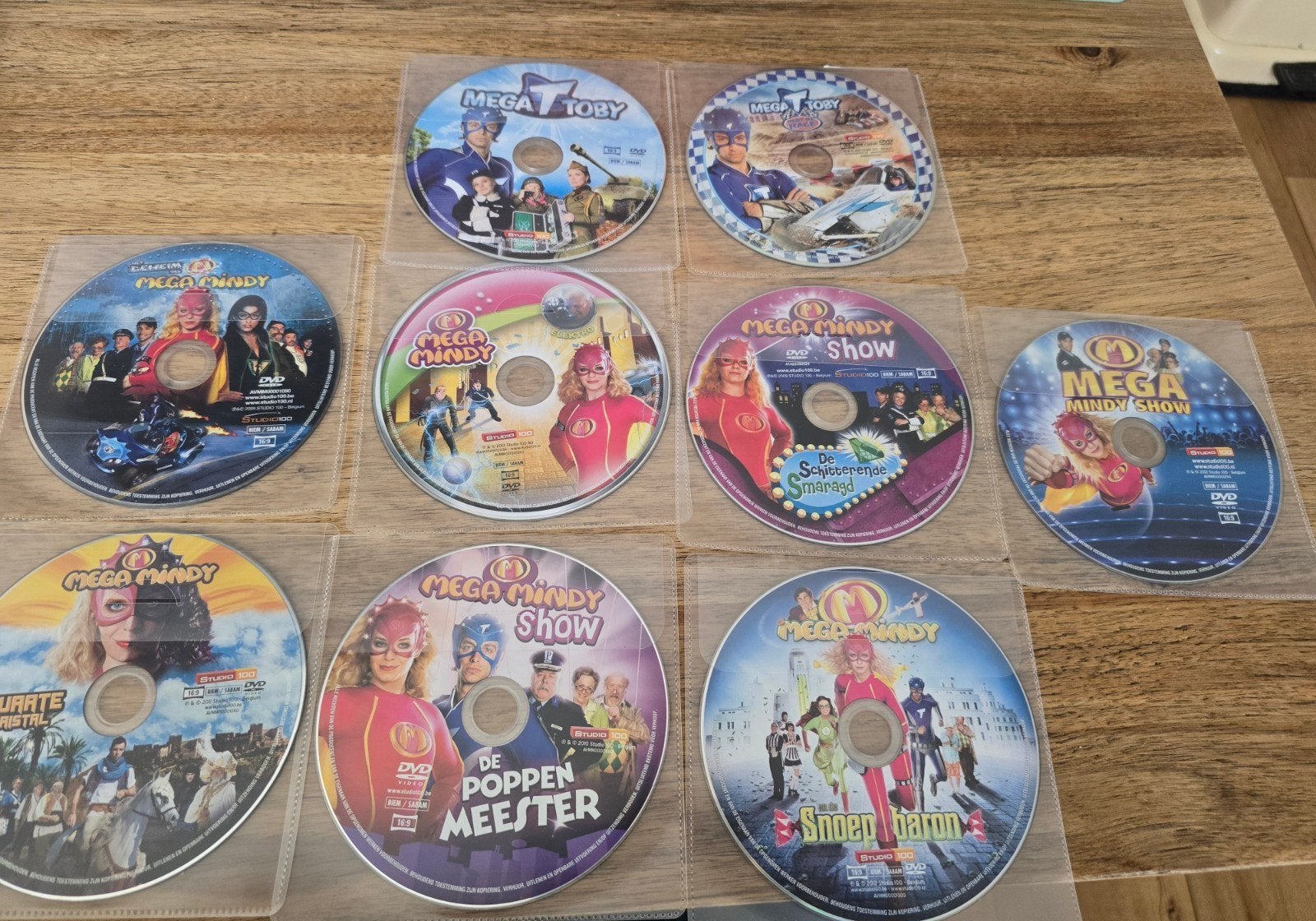Mega Mindy & Mega Toby DVD's - 9 stuks in plastic hoesjes, Cd's en Dvd's, Gebruikt, Alle leeftijden, Actie en Avontuur, Ophalen of Verzenden