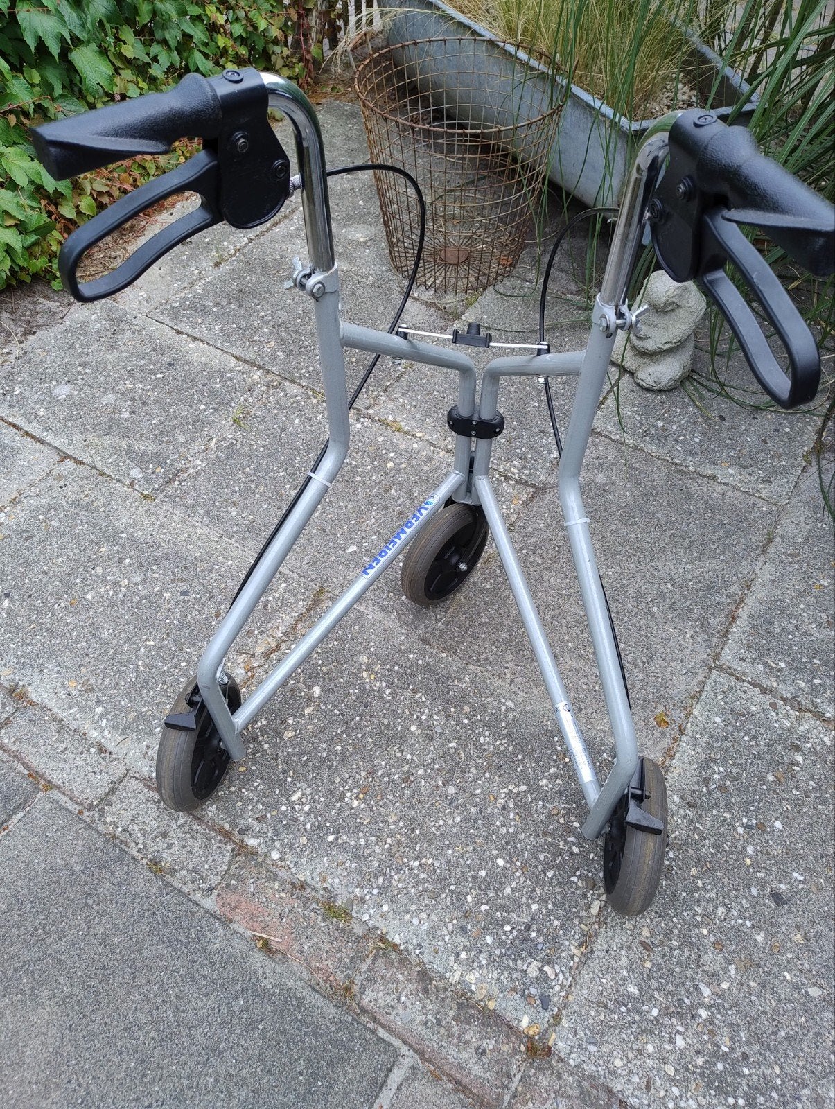 3 wielige rollator, Ophalen