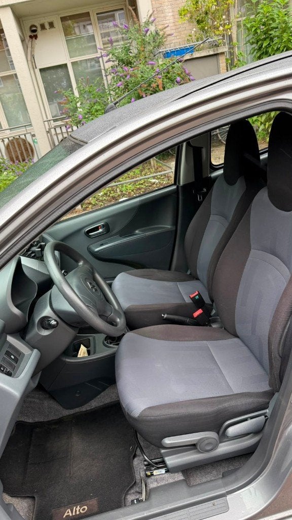 Suzuki Alto 1.0 EASSS 5-drs (2013)- benzine- 4 nieuwe banden, Voorwielaandrijving, Euro 5, Stof, 200 kg