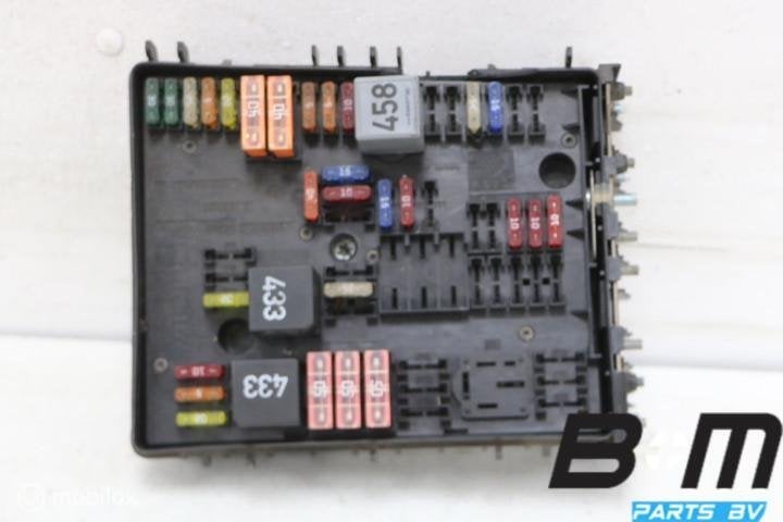 Zekeringkast VW Touran 1K0937124H, Gebruikt