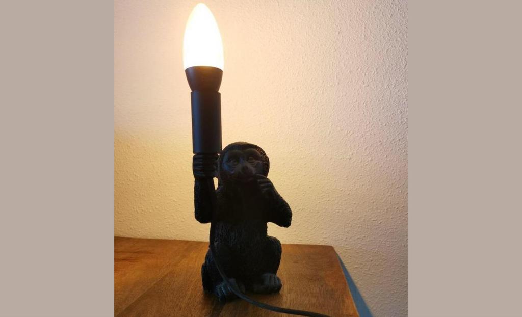 Tafellamp aap, Huis en Inrichting, Lampen | Tafellampen, Ophalen of Verzenden, Zo goed als nieuw, Minder dan 50 cm