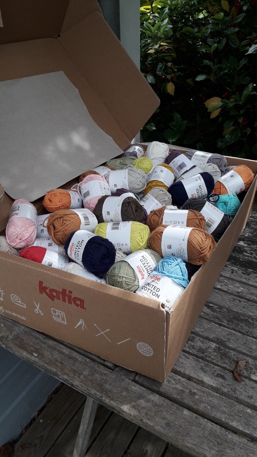 Katia 25 grams bolletjes united cotton, Hobby en Vrije tijd, Breien en Haken, Ophalen of Verzenden, Nieuw, Breien of Haken, Wol of Garen