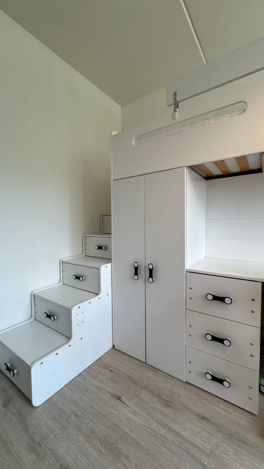 Hoogslaper met bureau, kast, matras en stoel – complete set, Ophalen, Gebruikt, Hoogslaper