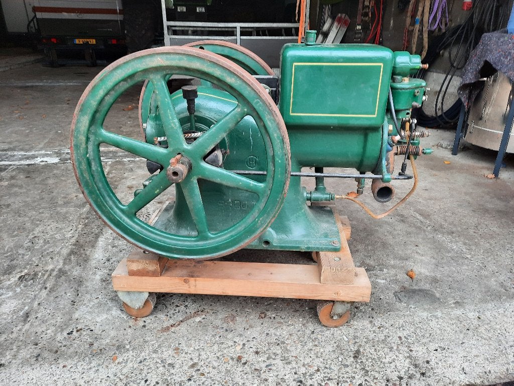 International ihc m 3pk stationaire motor, Doe-het-zelf en Verbouw, Motoren, Ophalen, Gebruikt, Benzinemotor, Minder dan 1400 rpm