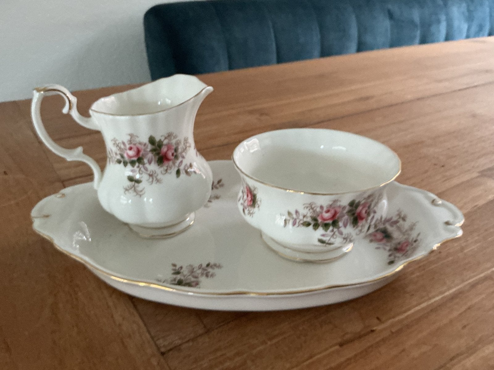 Royal Albert Lavender Rose Melkkan, Suikerpot en Dienblad, Ophalen