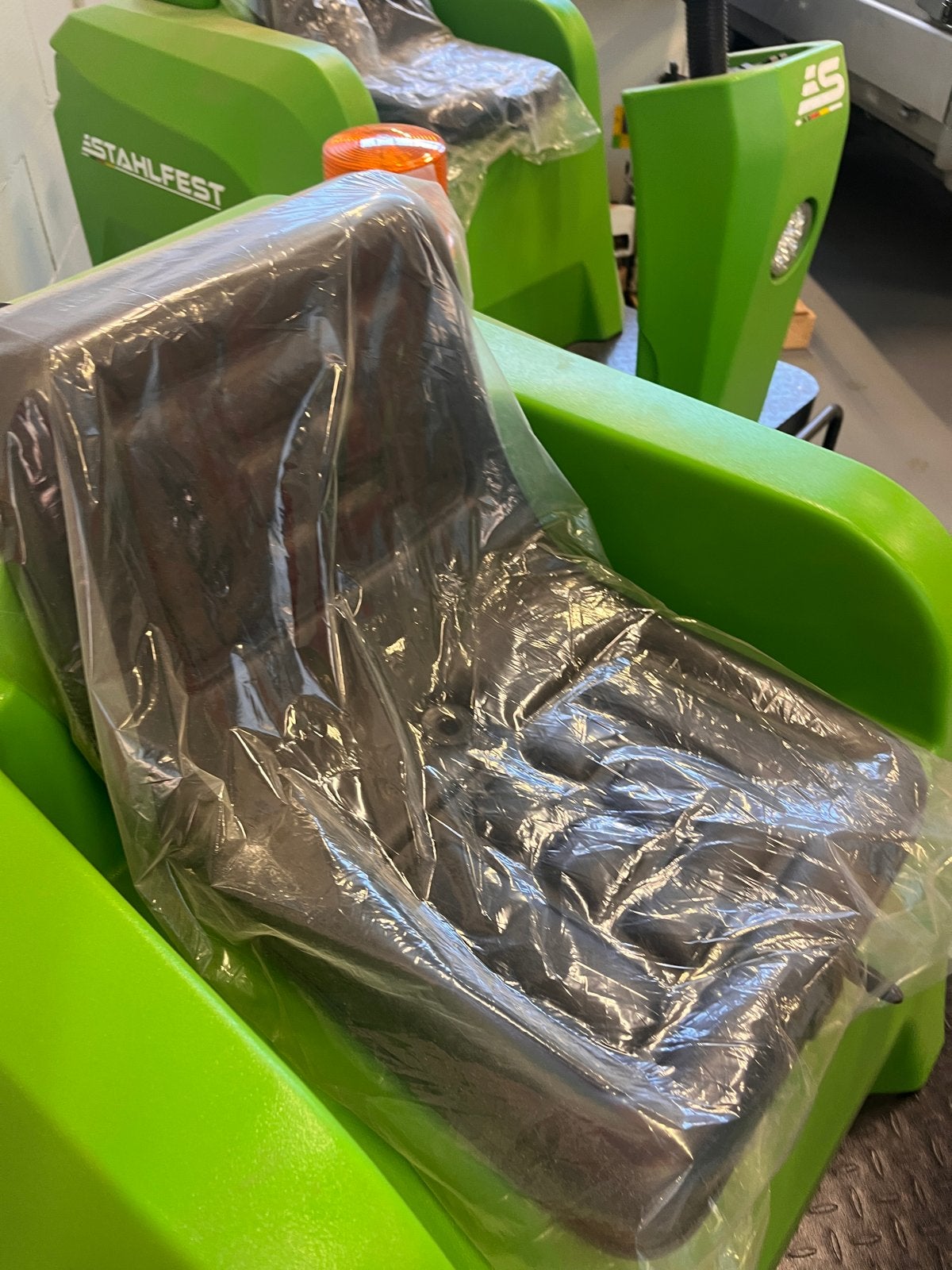 NIEUWE Sthalfest SF88-40ROS Zit Veeg machine, Ophalen, Stahlfest, Jos@verheulmachinetechniek.com, Nederland