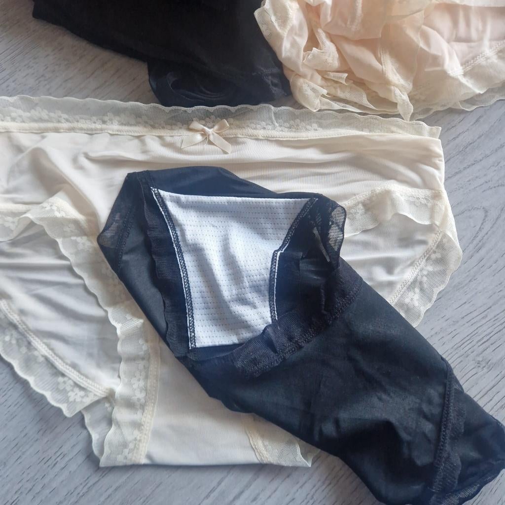 Partij nieuwe panties slipjes, Ophalen, Slip