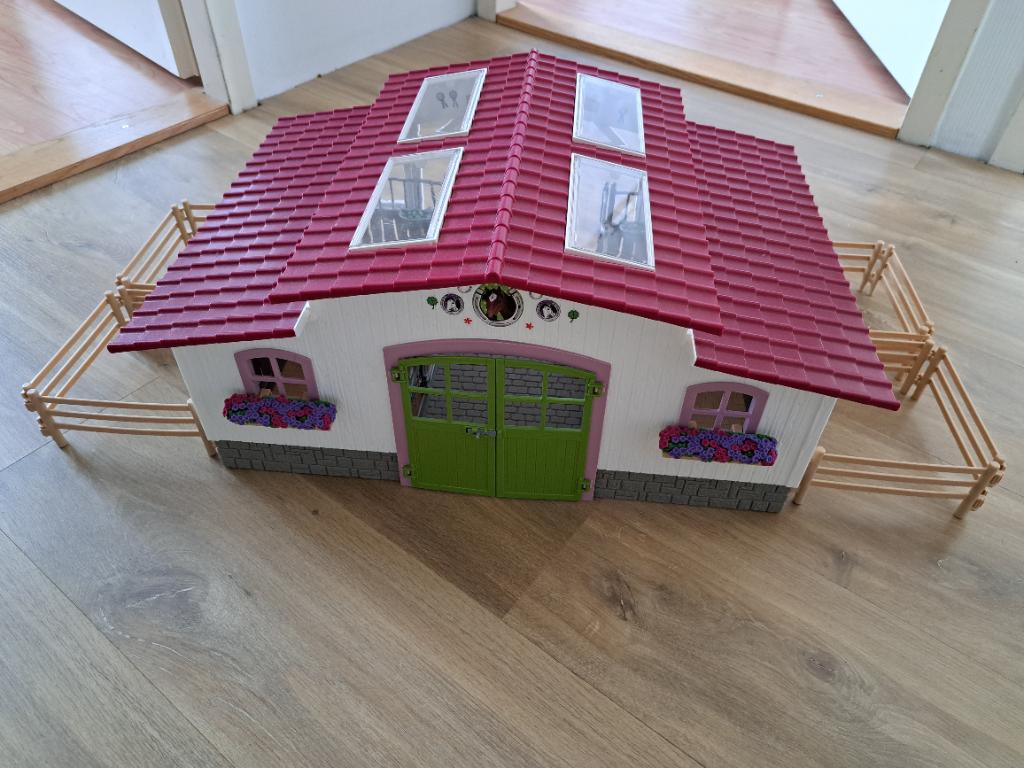 Schleich manege zonder paarden, Ophalen, Zo goed als nieuw, Jongen of Meisje