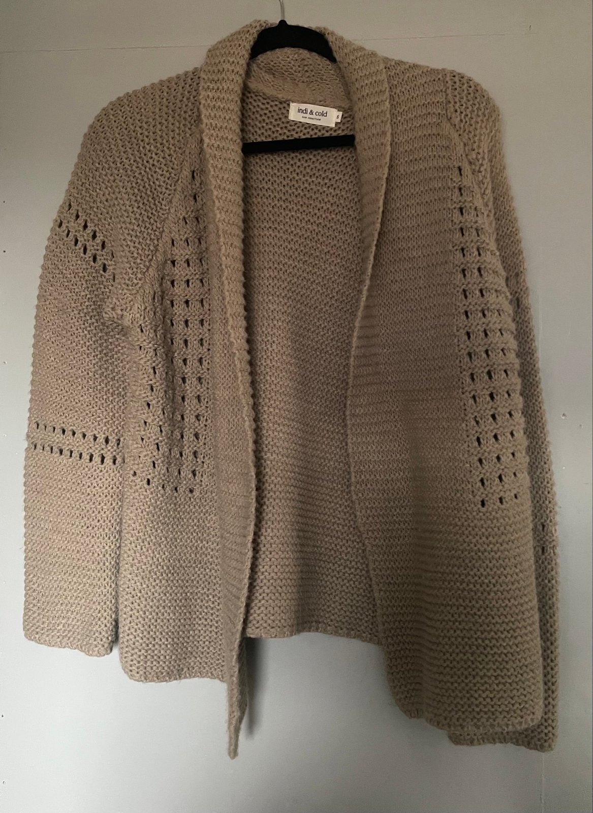 Indi & Cold Gebreid Vest -, Kleding | Dames, Ophalen of Verzenden, Zo goed als nieuw, Maat 38/40 (M), Beige
