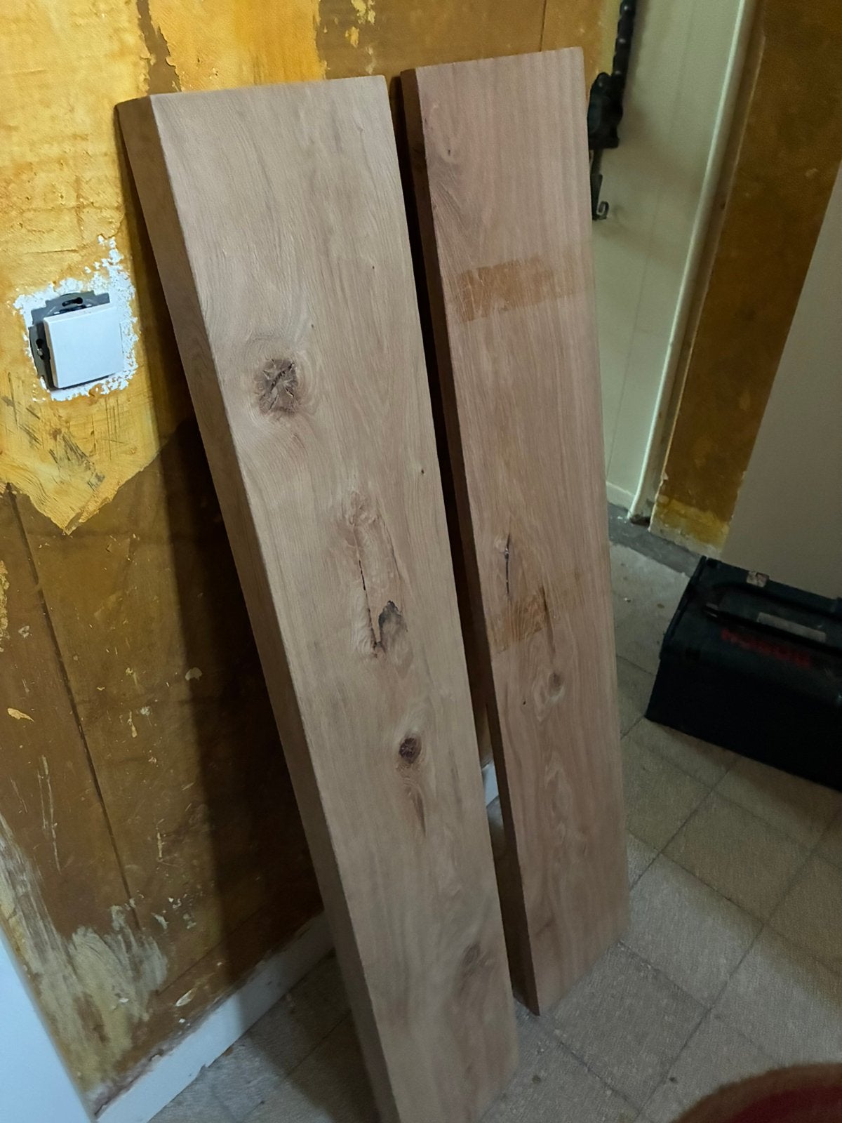 Eiken overzet vensterbanken, Doe-het-zelf en Verbouw, Hout en Planken, Ophalen, 25 tot 50 mm, Eiken, Zo goed als nieuw