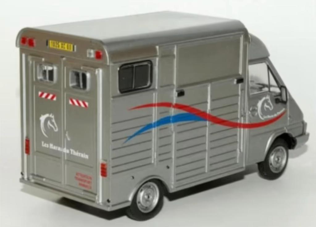 Renault Master Paarden Van diorama 1/43 serie Utilitaires, Hobby en Vrije tijd, Modelauto's | 1:43, Verzenden, Nieuw, Bus of Vrachtwagen