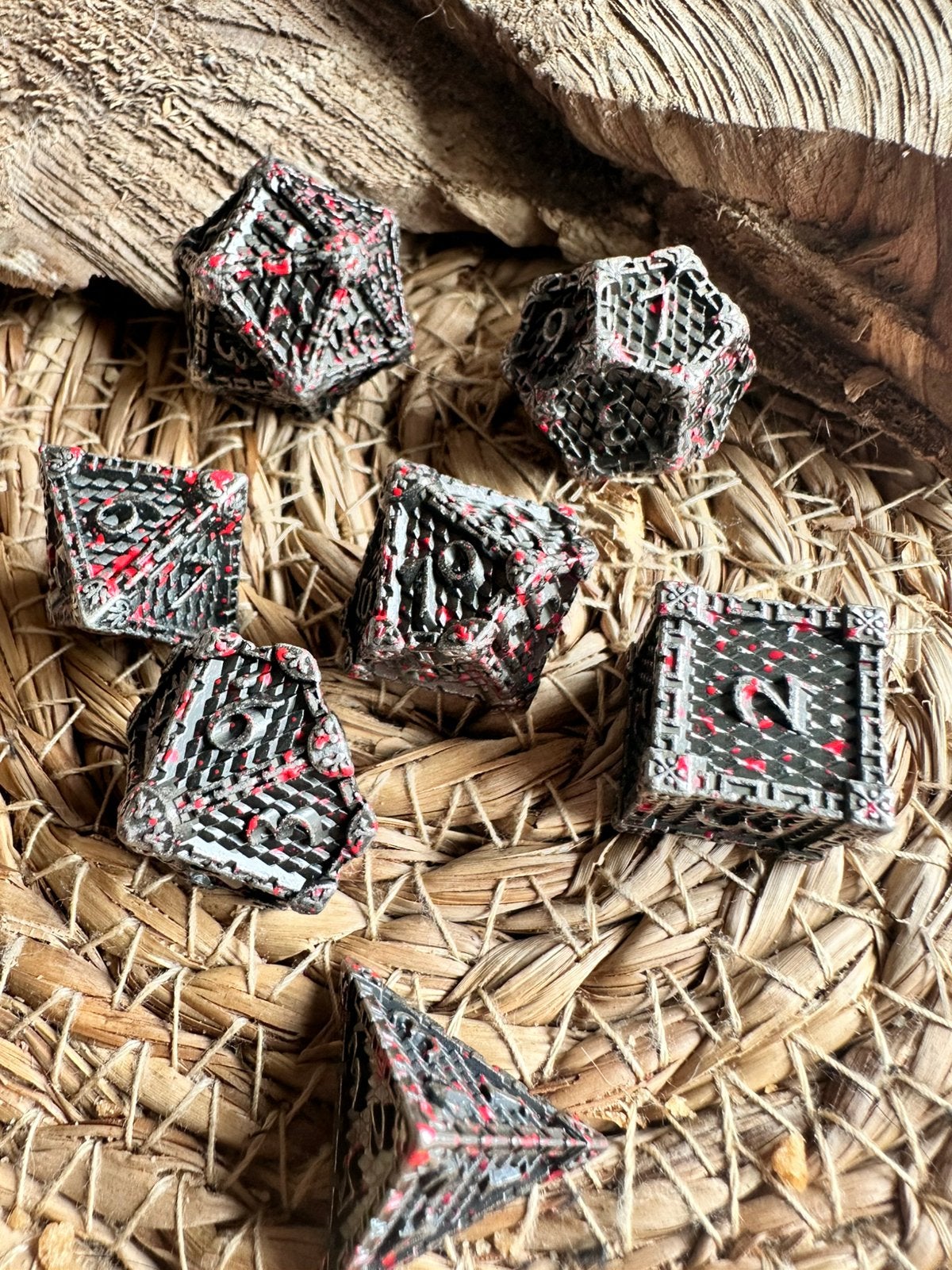 DND dice / bloed spatten / dobbelstenen / D&D / RPG / nieuw, Hobby en Vrije tijd, Wargaming, Ophalen of Verzenden, Nieuw, Overige soorten