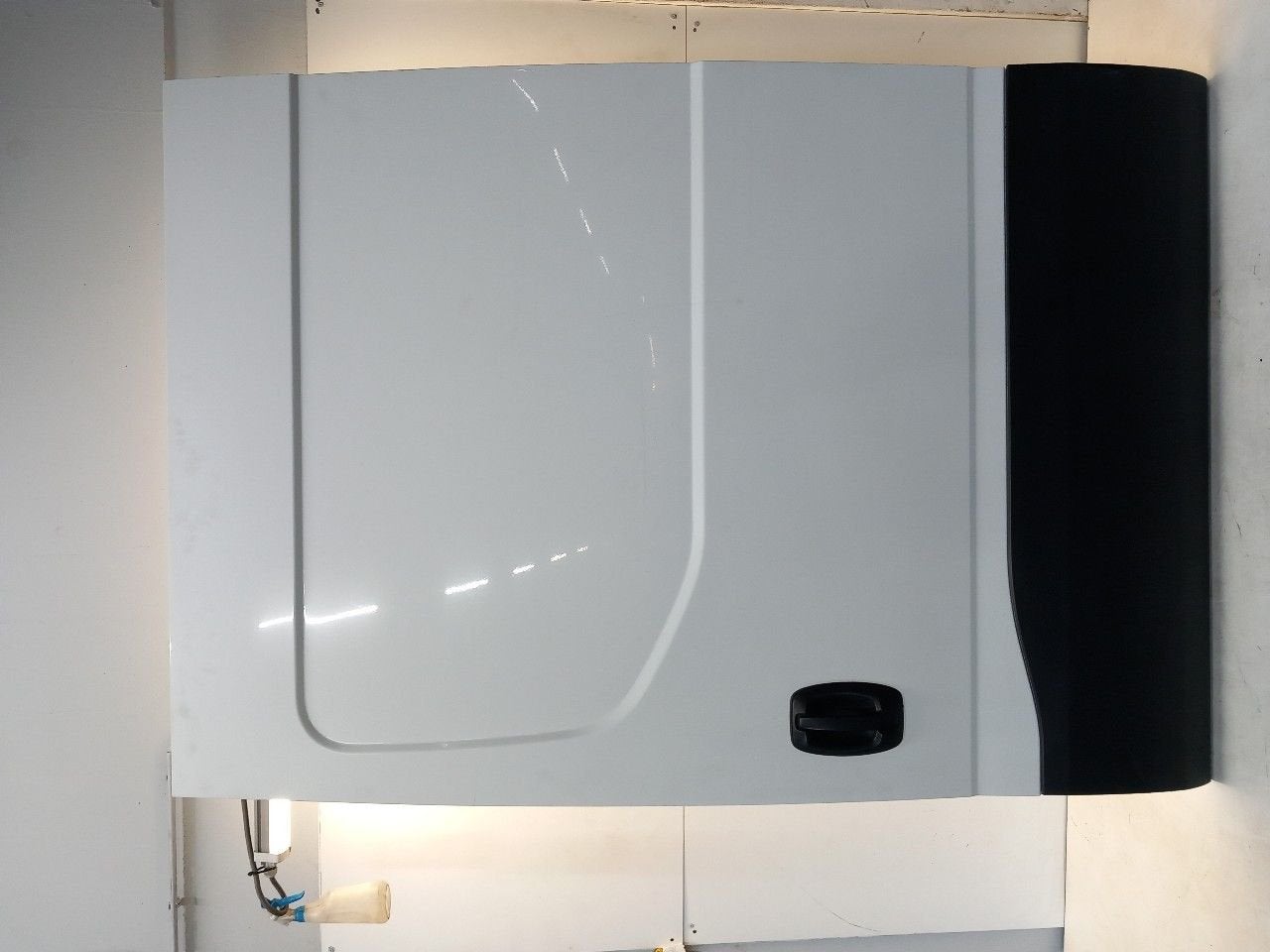 Portier links achter Iveco New Daily, Auto-onderdelen, Onderdelen@venauto.nl, Van der Ven Autorecycling B.V., Gebruikt, Ettenseweg 76, 4706 PB Roosendaal, The Netherlands
