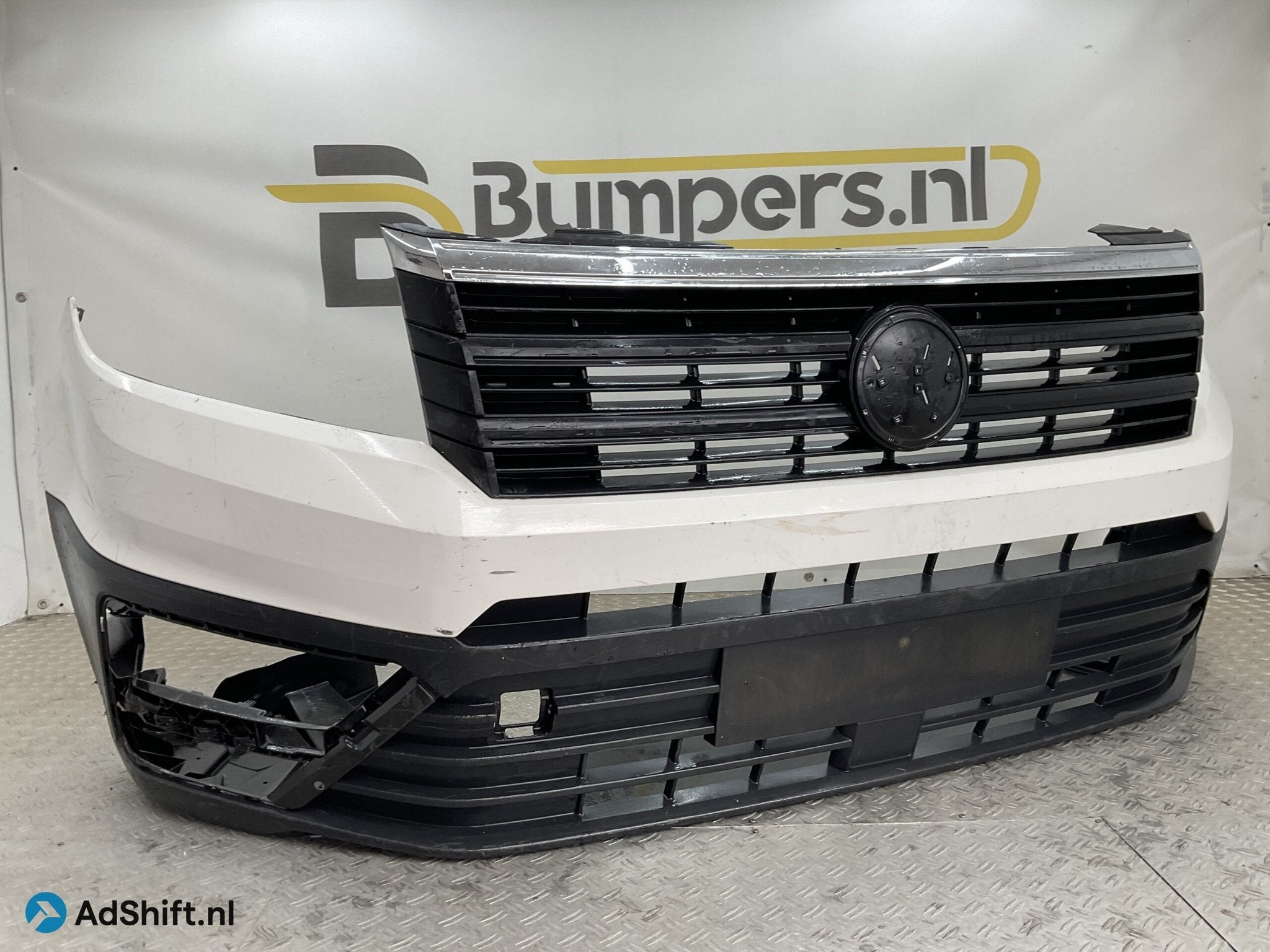 Bumper Volkswagen Crafter 7C0 18-26 7C0807221 Voorbumper G5-, Bumper