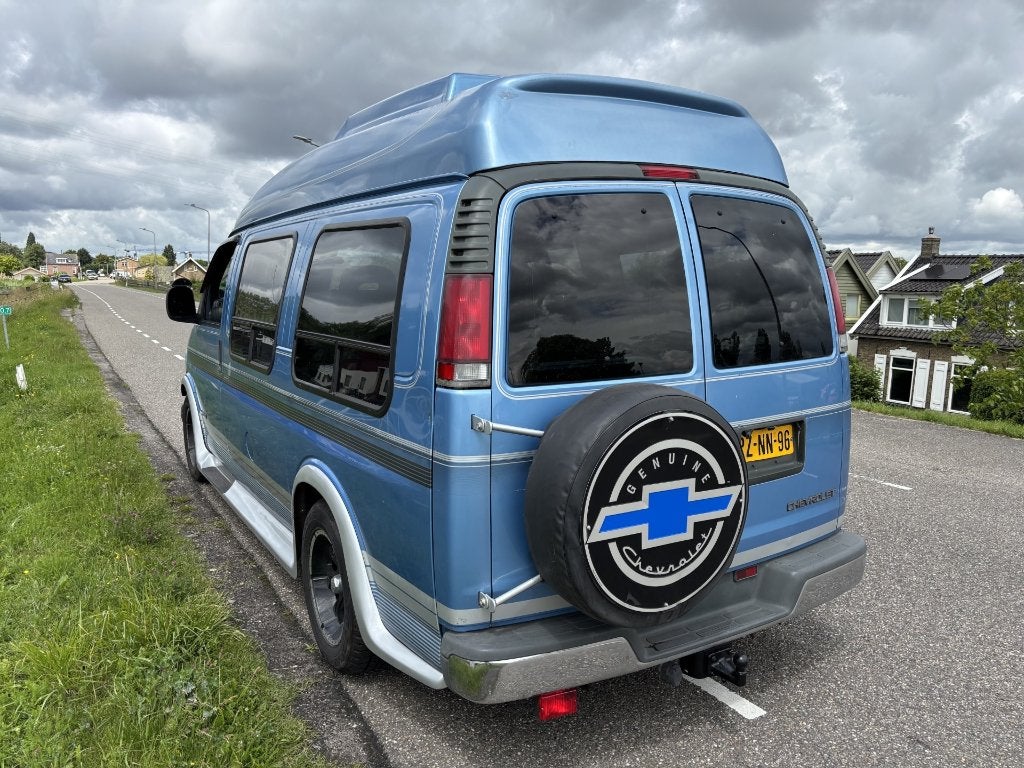 Chevrolet Express GMC Savana buscamper benz/LPG, foto 4