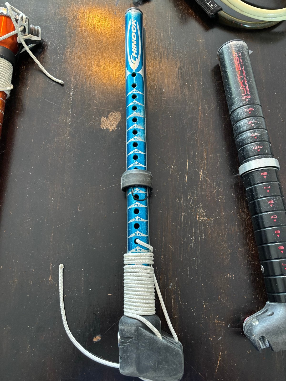 Mastverlengers, vinnen en baseplate, Watersport en Boten, Windsurfen, Ophalen of Verzenden, Gebruikt, Mast, Met mastverlenger