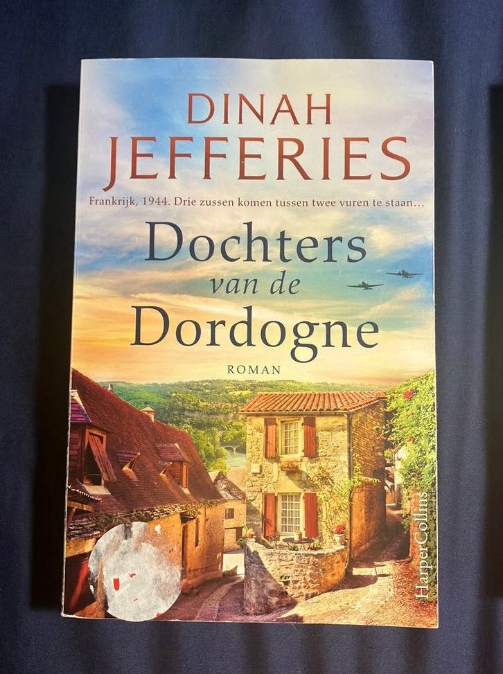 2 boeken Roman’s Dinah Jefferie & Douglas Kennedy, Ophalen, Gelezen