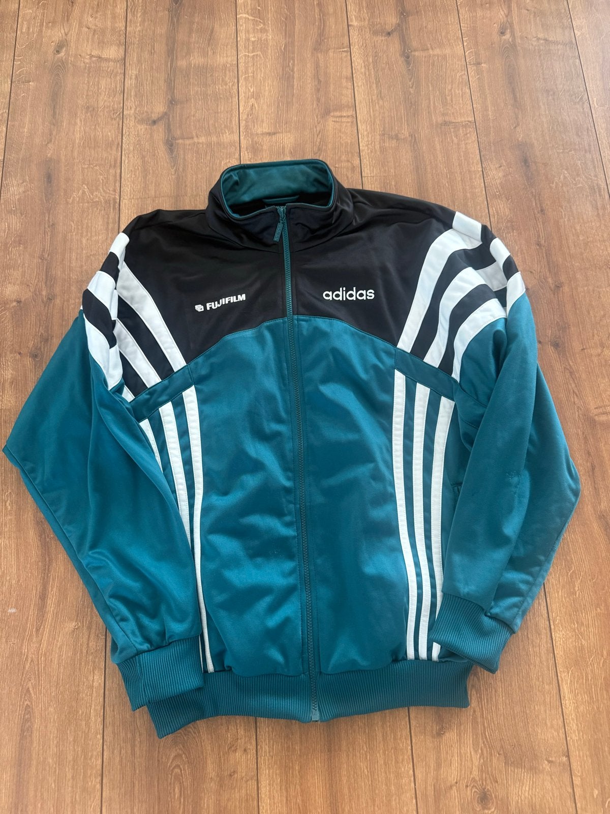 Vintage Adidas Trainingsjack XL - Groen/Zwart met Fujifilm, Ophalen of Verzenden, Gedragen