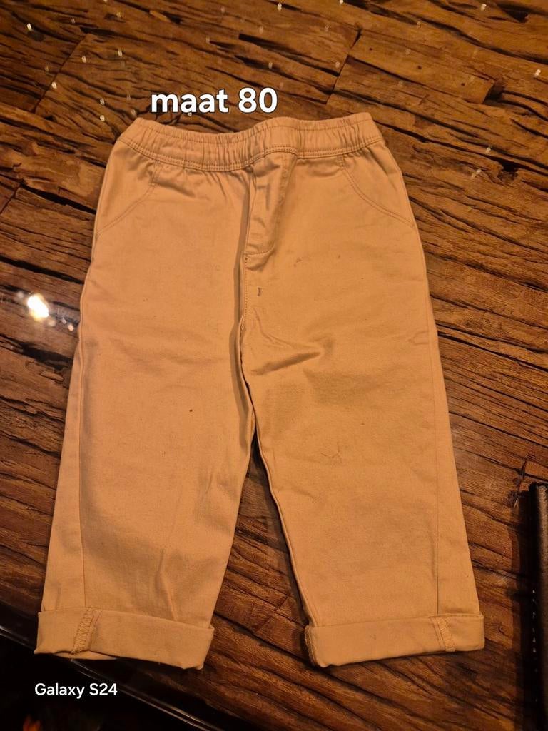 Comfortabele beige broek maat 80, Kinderen en Baby's, Babykleding | Maat 80, Broekje, Nieuw, Ophalen of Verzenden, Onbekend