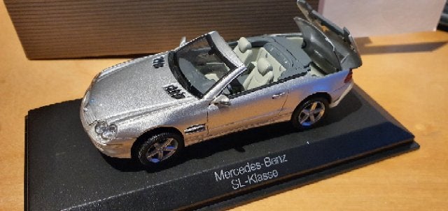 Mercedes-benz SL Klasse 1/43, Ophalen of Verzenden, Nieuw, Auto, MiniChamps