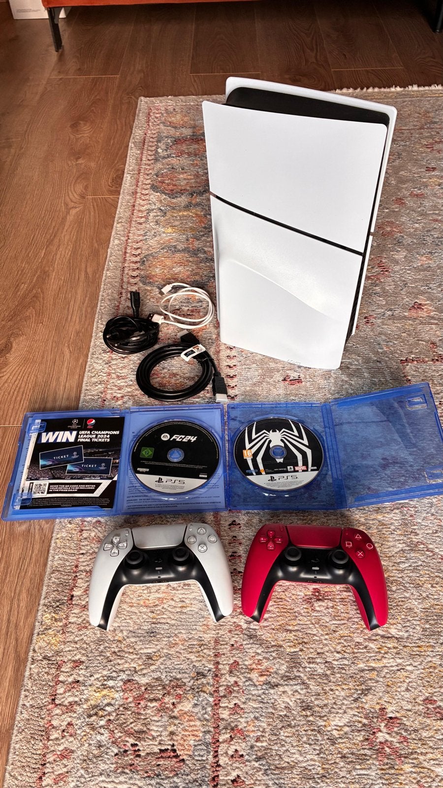 PlayStation 5 Slim Disc Edition met 2 controllers + games, Gebruikt, Sony, Ophalen of Verzenden, Sony