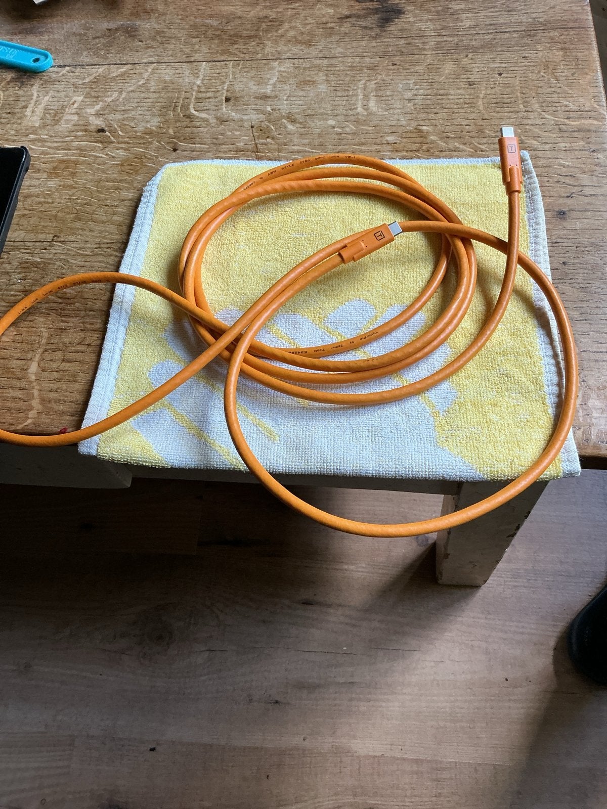 OnePlus USB-C Oplaadkabel - Oranje, Ophalen of Verzenden, Zo goed als nieuw, 2 tot 5 meter, Overige kabels