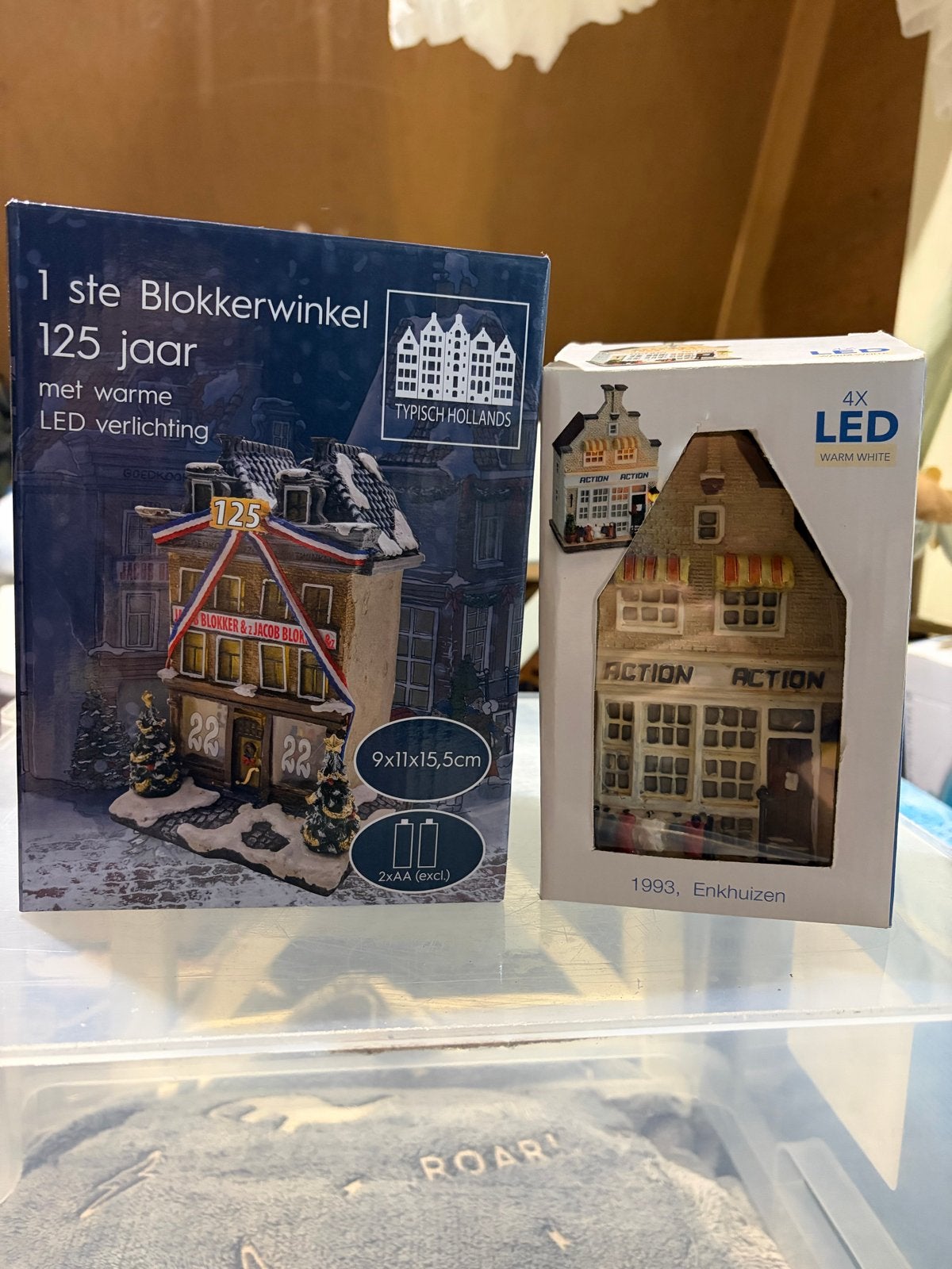 Leuk voor in het kerstdorp, Diversen, Ophalen