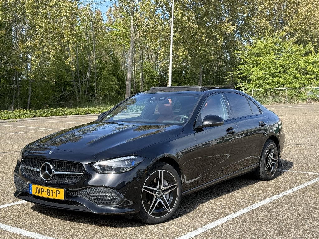 Mercedes C 300 e AMG Line Limited | 2022 | Garantie t/m 2028, Auto's, Automaat, Achterwielaandrijving, 1800 kg, Euro 6