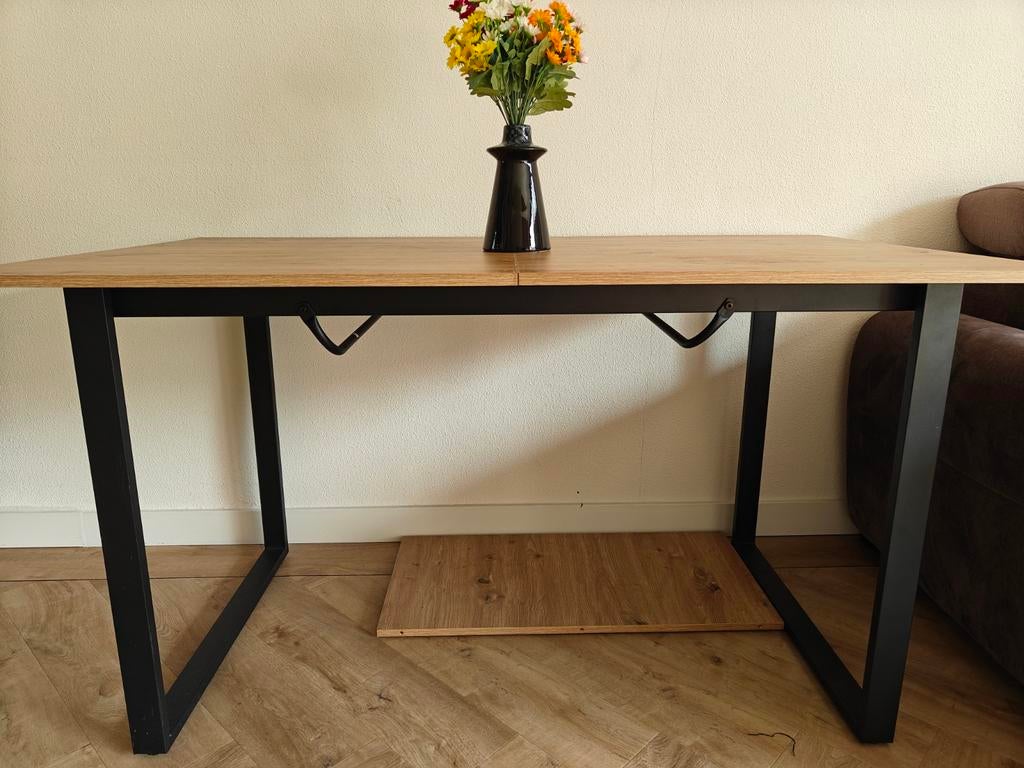 Extendable Dining Table & Matching Coffee Tables – As New, 50 tot 100 cm, Zo goed als nieuw, Vijf personen of meer, Modern industrieel