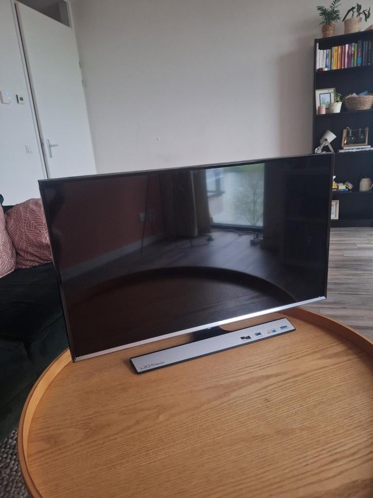 Samsung 32” TV, Ophalen