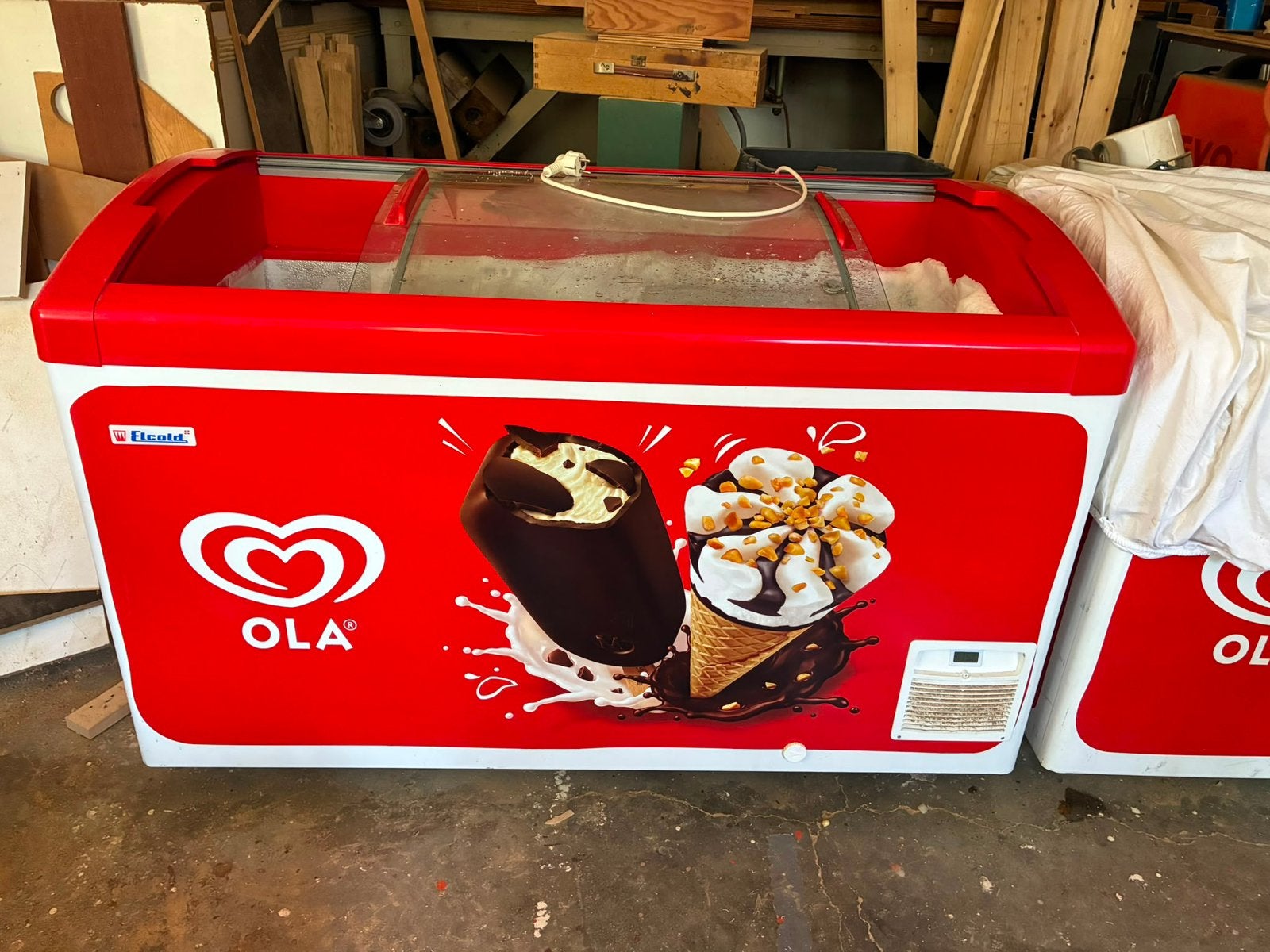 OLA ijskoeling, Witgoed en Apparatuur, Vriezers en Diepvrieskisten, Ophalen, Zo goed als nieuw, Minder dan 60 cm, 160 cm of meer