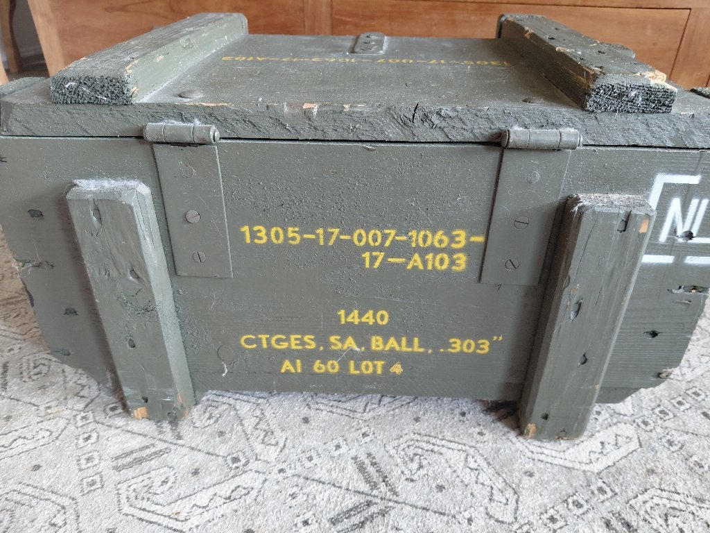 Leger munitiekistje, Ophalen, Landmacht, Nederland, Kist of Geocache
