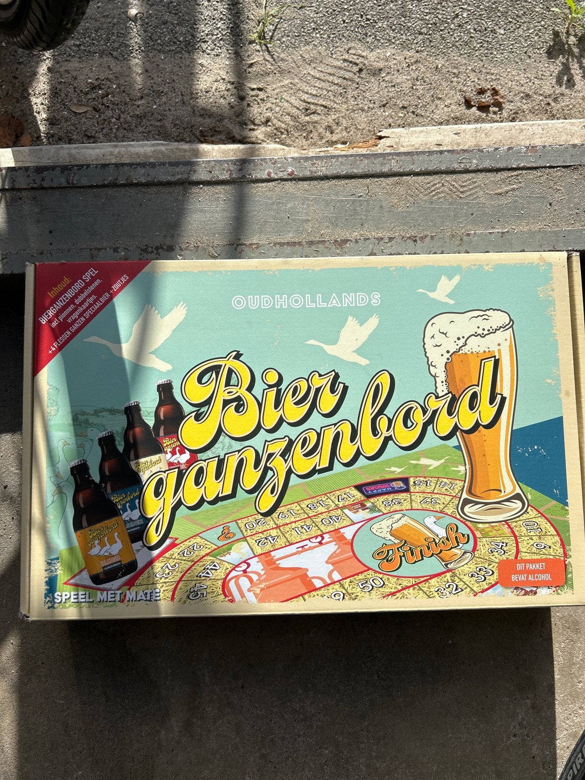 Oud Hollands Bier Ganzenbordspel - Nieuw in doos!, Hobby en Vrije tijd, Drie of vier spelers, Ophalen of Verzenden, Nieuw