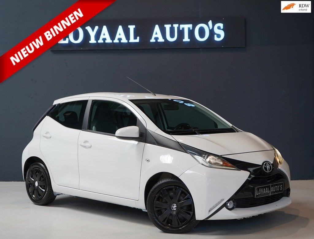 Toyota Aygo 1.0 VVT-i x-cite | AIRCO | ELEK.RAMEN | APK |CRU, Voorwielaandrijving, Euro 5, Gebruikt, 4 stoelen