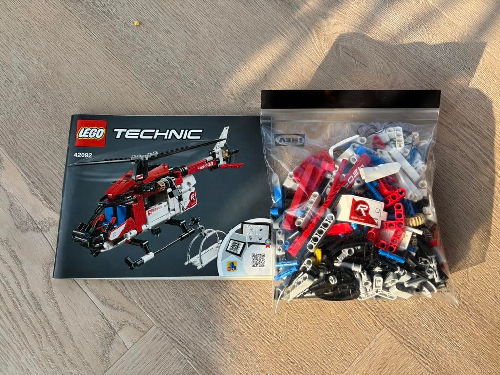 Set is compleet inclusief boekje, Ophalen of Verzenden, Zo goed als nieuw