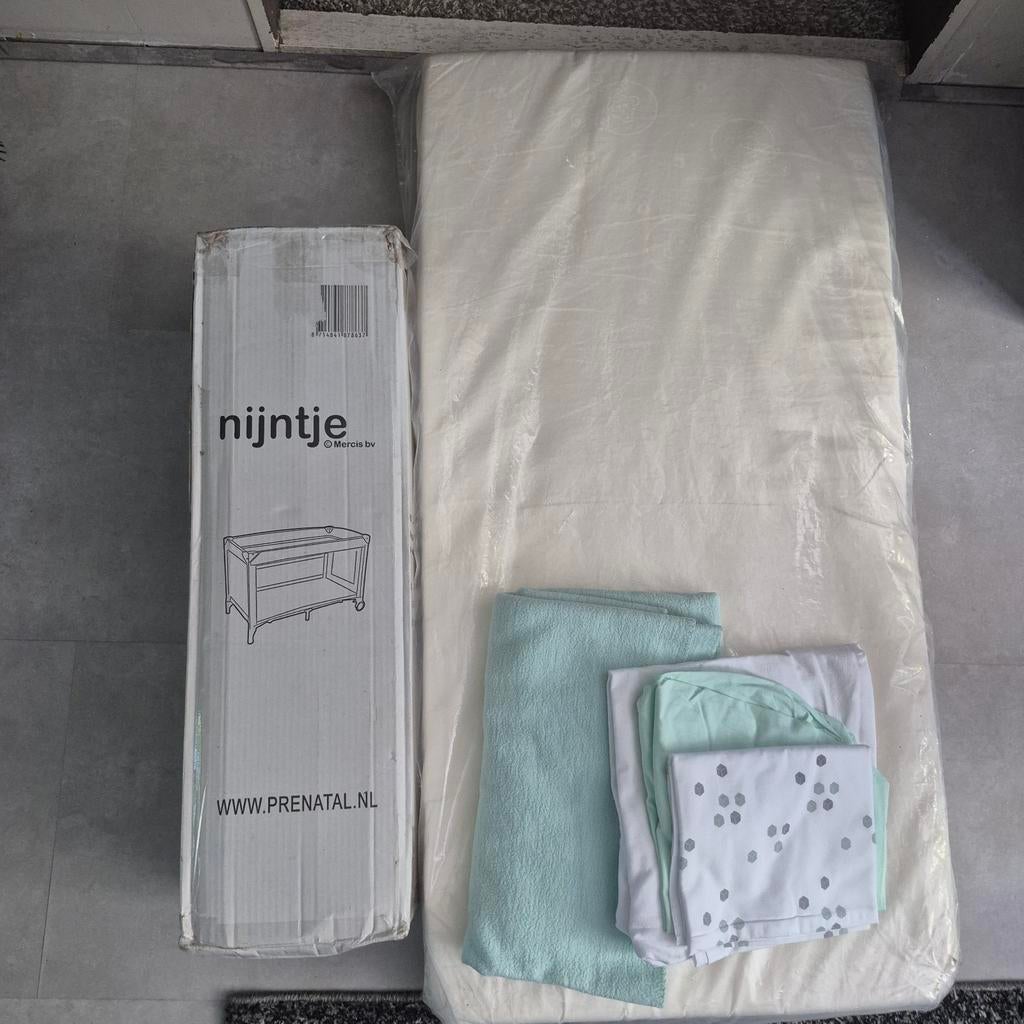 Prenatal Nijntje campingbedje met extra's - Bijna nieuw, Kinderen en Baby's, Babywiegjes en Ledikanten, Ophalen, Zo goed als nieuw